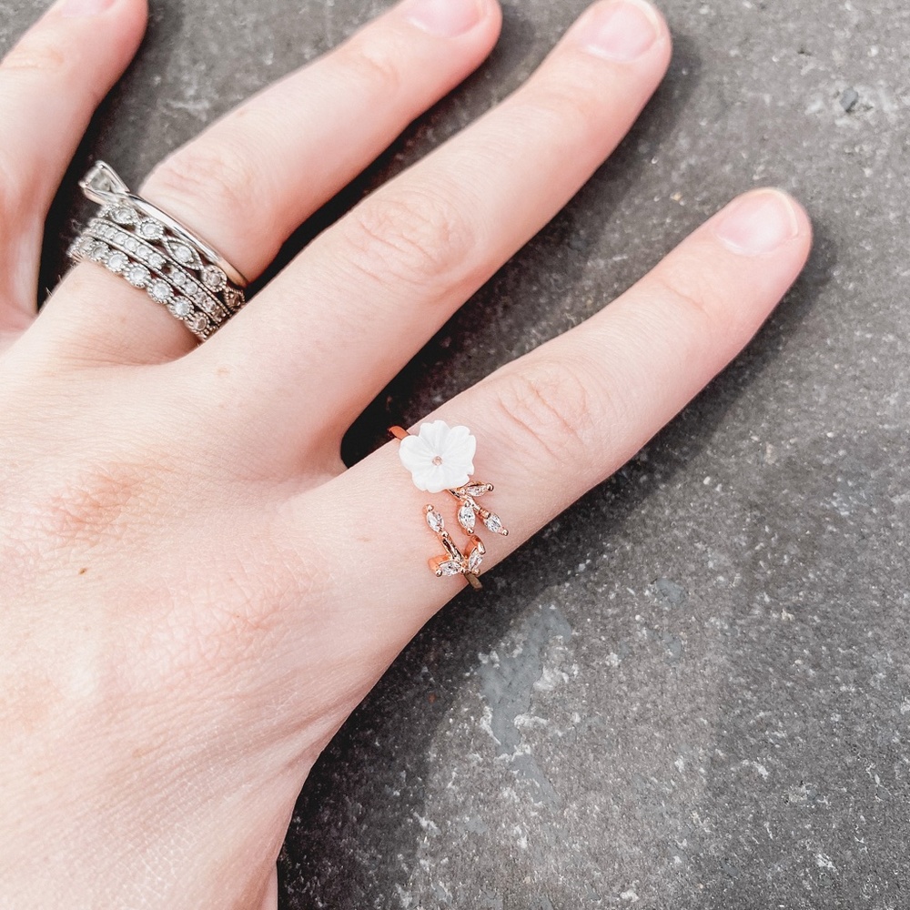 Daisy Ring